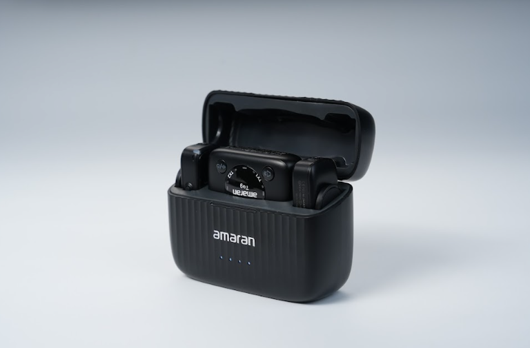 Бездротова мікрофонна система Aputure amaran Tag - USB-C Version (Black) (MP07060015) 1 Бездротова мікрофонна система Aputure amaran Tag - USB-C Version (Black) (MP07060015)
