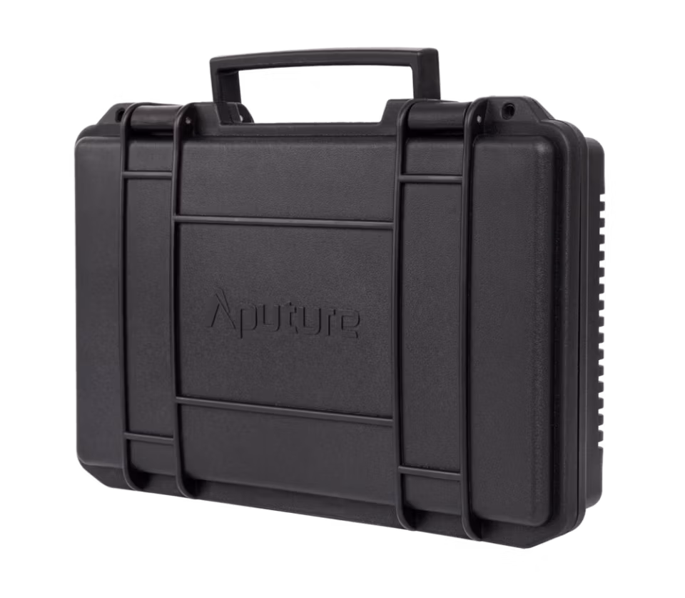 Закритий міцний кейс Aputure MC 4-Light Travel Kit з твердим корпусом та логотипом Aputure